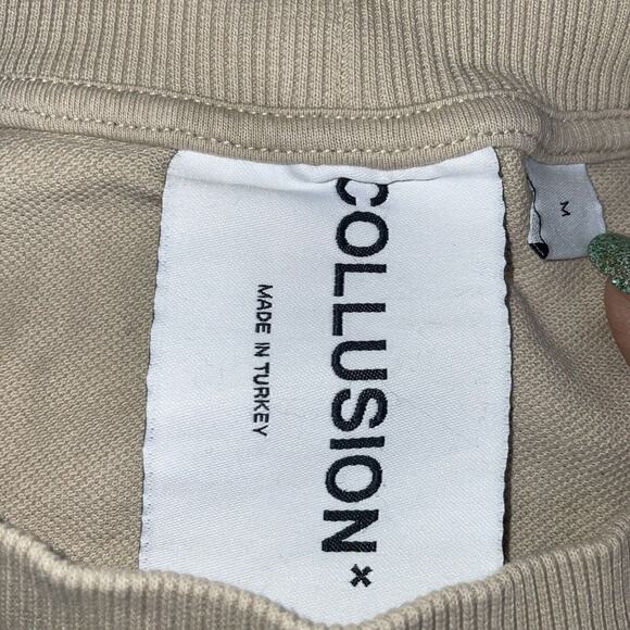 Collusion Cropped Graphic Tee Women's Shirt Sized M - Picture 5 of 5